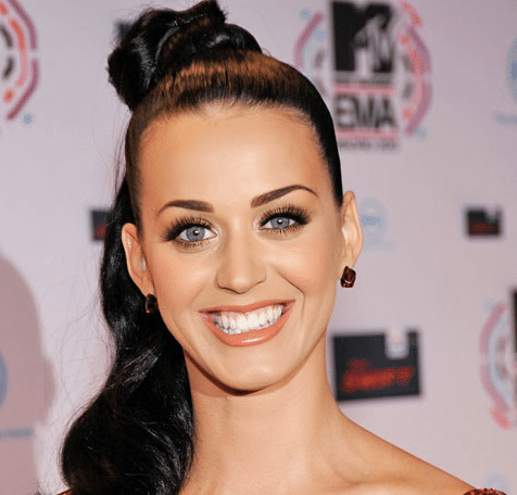 Katy Perry on Katy Perry Aux Mtv Ema 2010