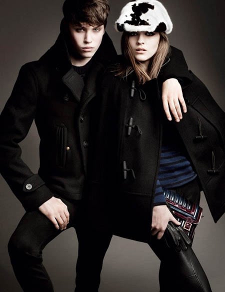 Amber Anderson pour la campagne publicitaire Burberry automne 2011