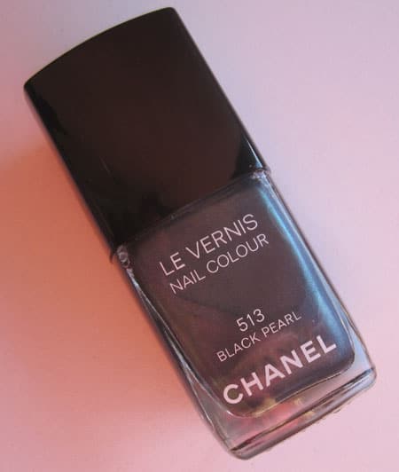 Black Pearl Chanel swatch