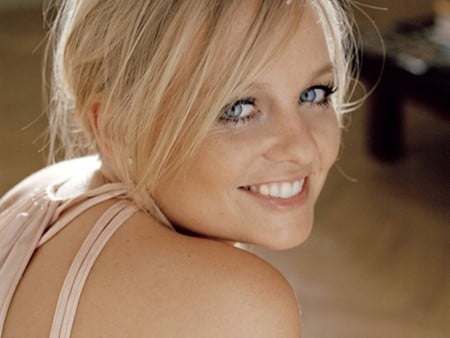 Emma_Bunton