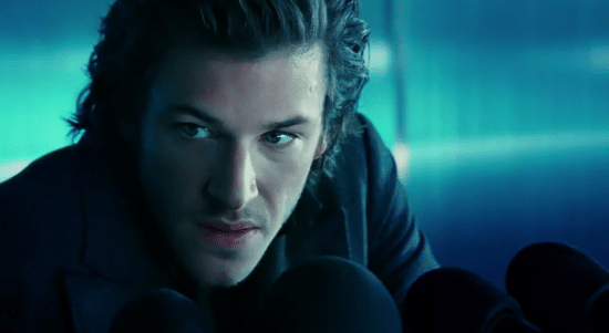 Gaspard Ulliel bleu de Chanel