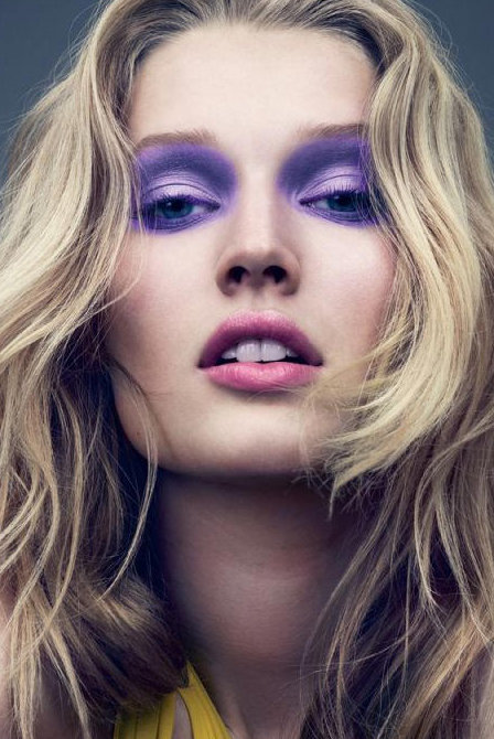 Smoky eyes violet toni garrn