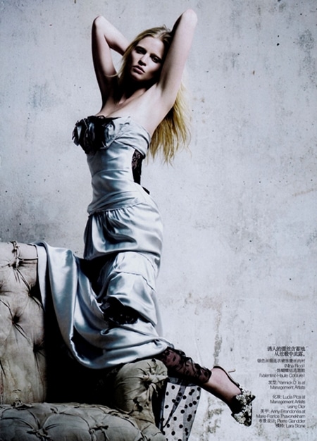 lara stone vogue china